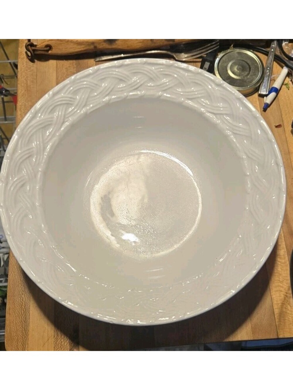 I Patrizi Embossed Pasta White Serving Bowl 12" Beautiful Details Mint